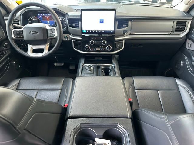 Certified 2024 Ford Expedition XLT RWD image 10