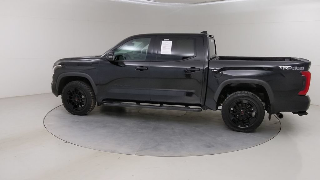 Used 2024 Toyota Tundra Limited w/ TRD Off-Road Package AWD/4WD image 18