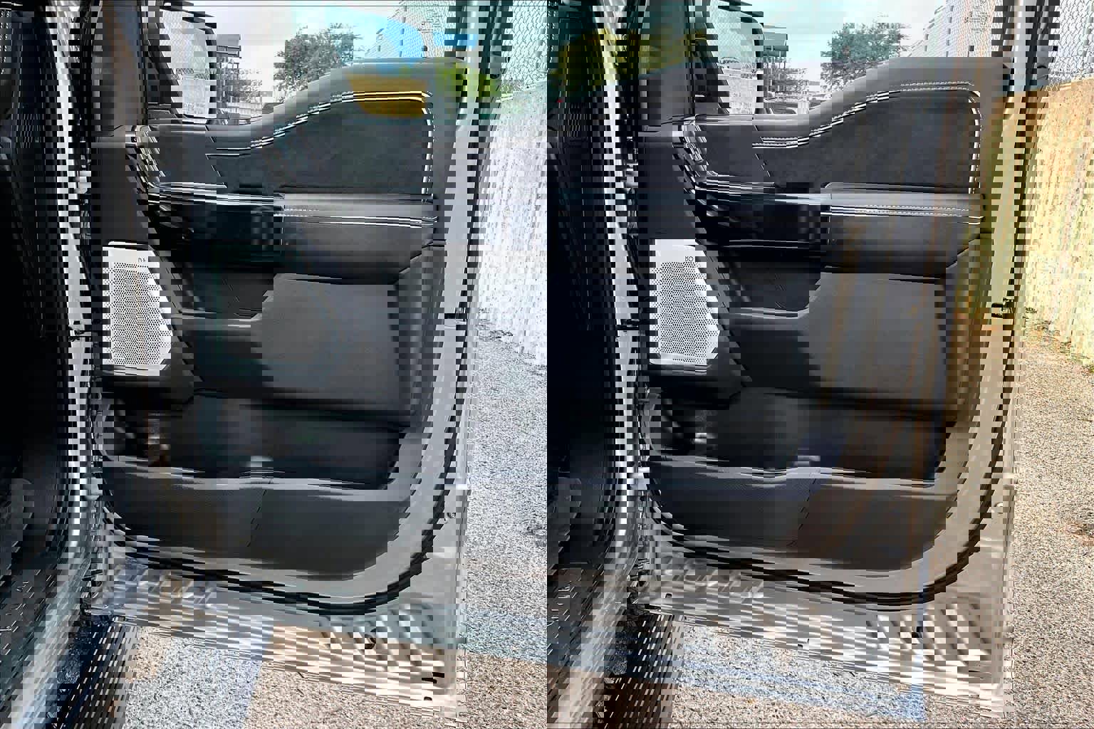 Certified 2025 Ford F150 Lightning Platinum image 23