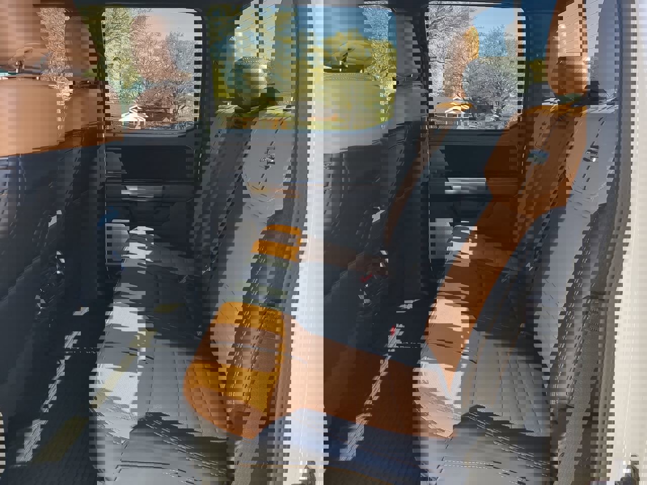 Certified 2023 Ford F150 Platinum w/ Equipment Group 701A High image 12