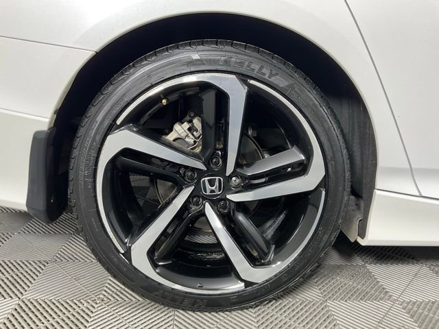 Used 2022 Honda Accord Sport image 10
