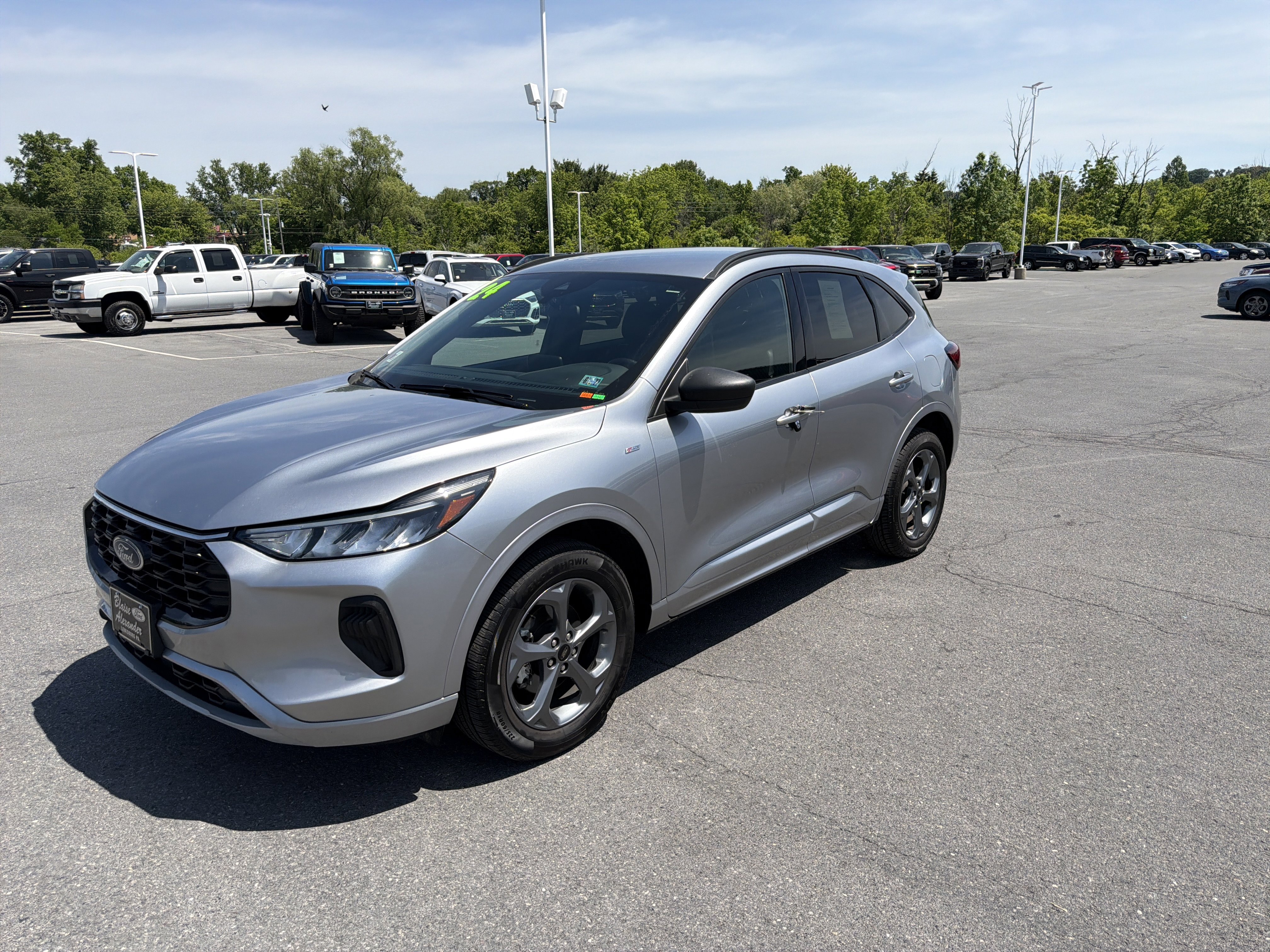 Certified 2024 Ford Escape ST-Line AWD/4WD image 10