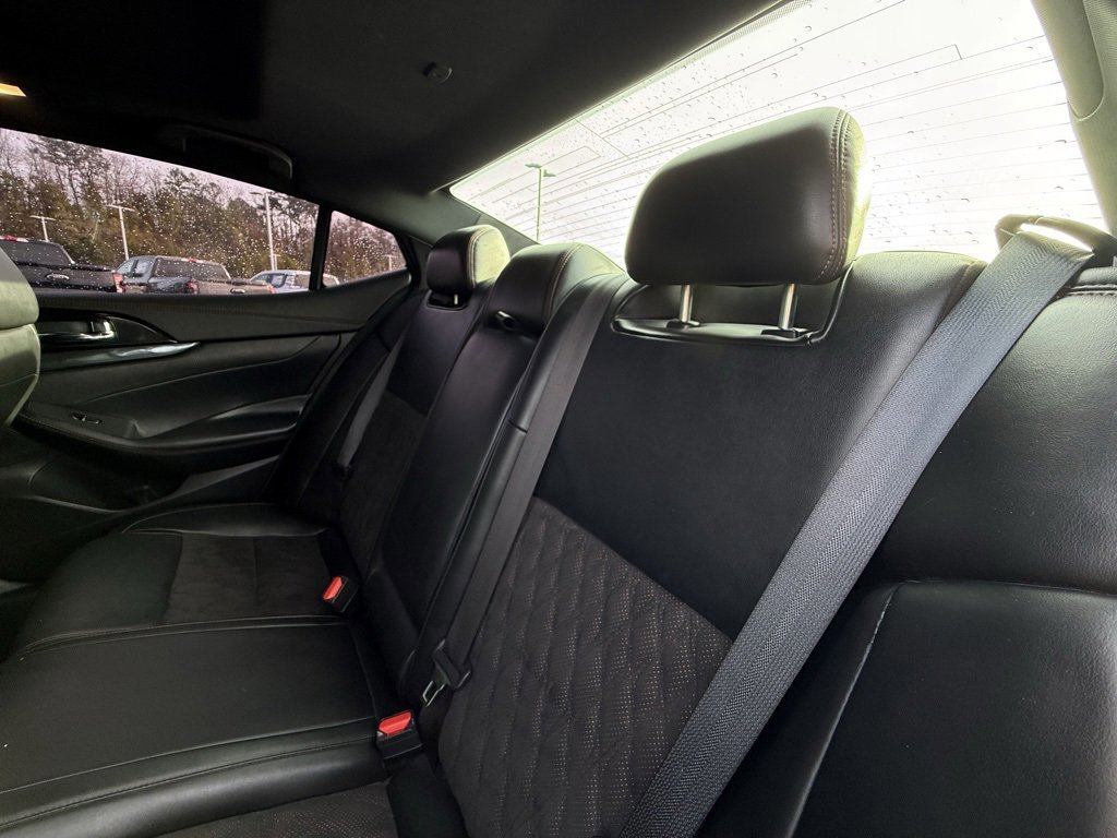 Used 2021 Nissan Maxima SR w/ Sport Mat Group image 27