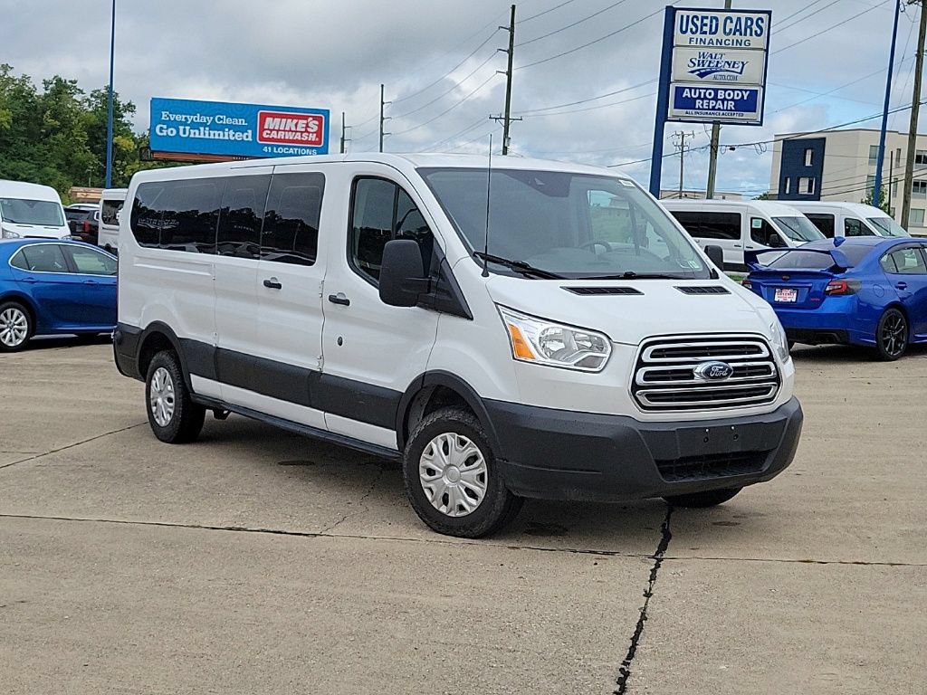Certified 2019 Ford Transit 350 XLT RWD image 32