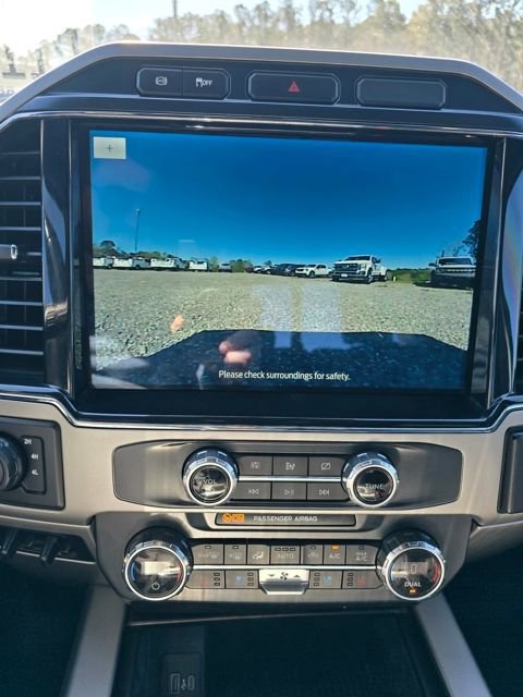 Certified 2022 Ford F450 Lariat w/ Lariat Value Package image 9