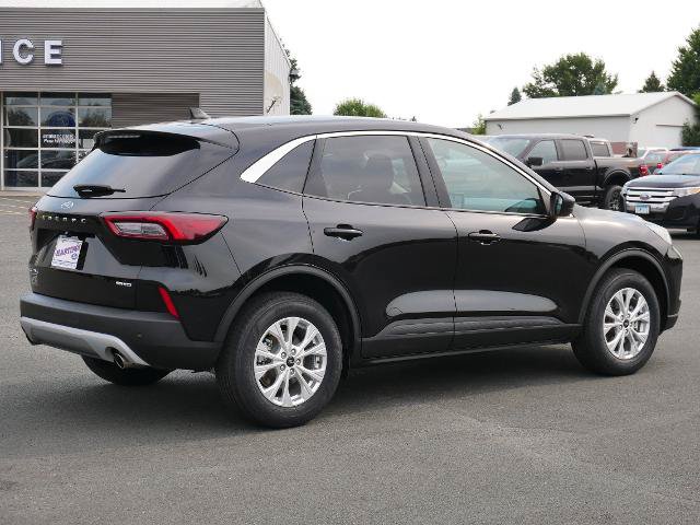 Certified 2023 Ford Escape Active w/ Tech Pack #1 AWD/4WD image 7
