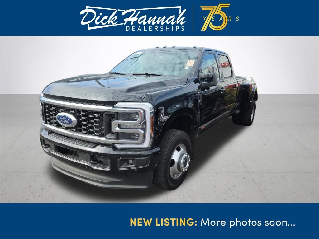 Certified 2025 Ford F350 Platinum AWD/4WD image 1