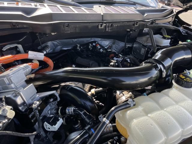 Certified 2025 Ford F150 Lariat w/ Equipment Group 501A Mid AWD/4WD image 37
