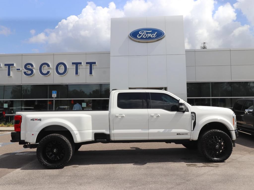 Certified 2023 Ford F450 Lariat AWD/4WD image 18