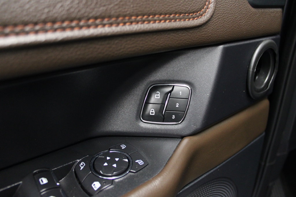 Certified 2021 Ford Expedition Max King Ranch AWD/4WD image 16