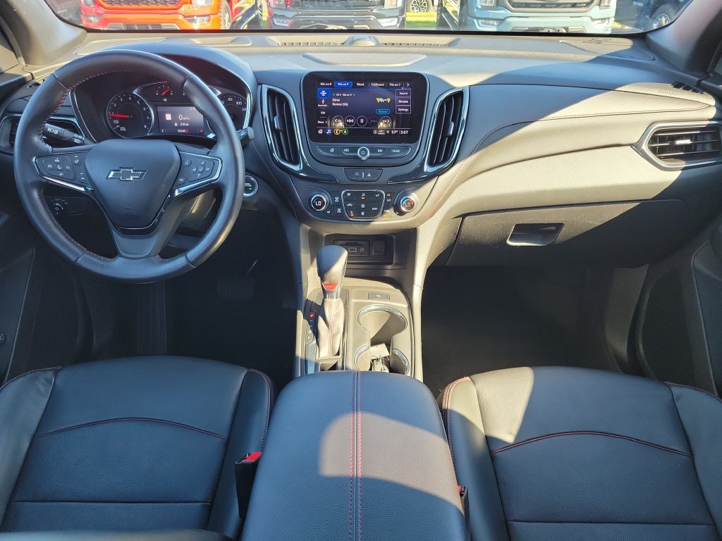 Used 2022 Chevrolet Equinox RS w/ RS Leather Package FWD image 11