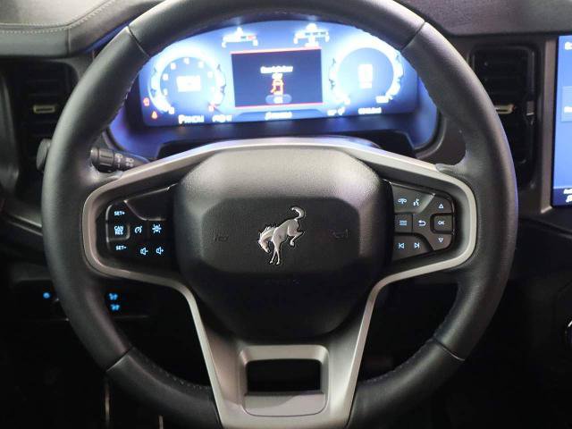 Certified 2025 Ford Bronco Badlands AWD/4WD image 32