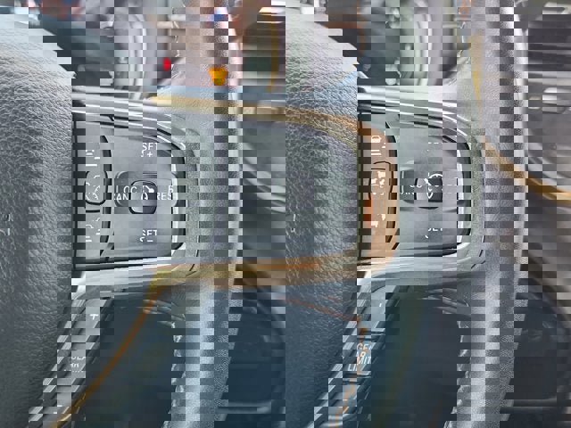 Used 2024 RAM 2500 Limited w/ Safety Group image 20