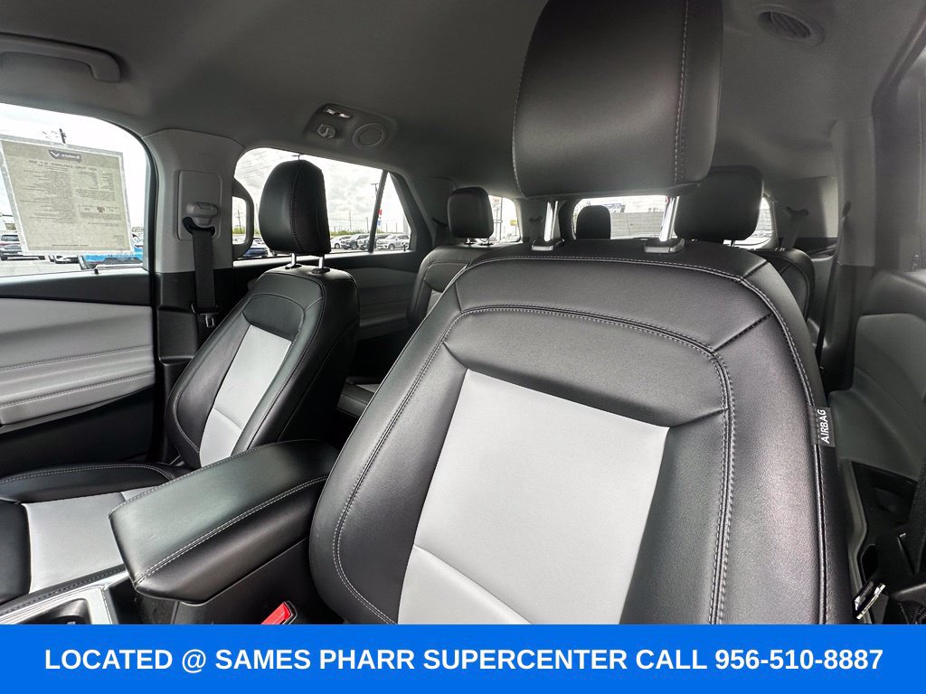 Certified 2023 Ford Explorer XLT w/ Equipment Group 202A RWD image 20