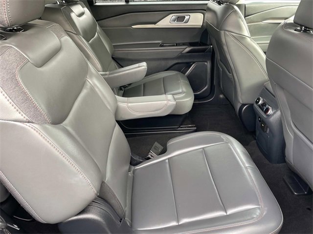 Certified 2025 Ford Explorer Active w/ Active Comfort Package image 36