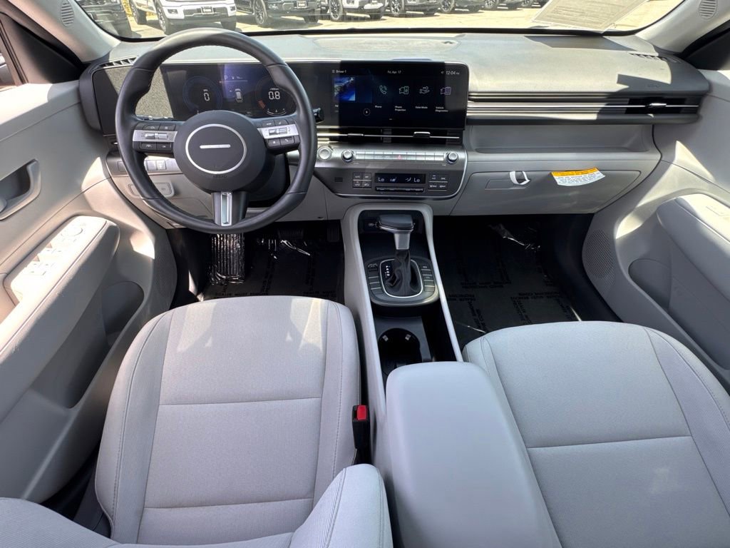Used 2025 Hyundai Kona SEL FWD image 27