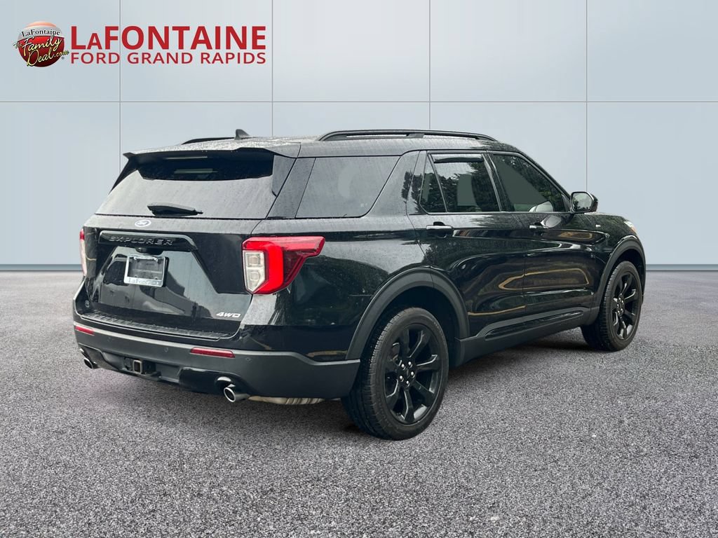 Certified 2023 Ford Explorer ST-Line w/ Class IV Trailer Tow Package AWD/4WD image 7