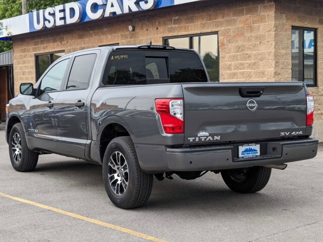 Used 2023 Nissan Titan SV AWD/4WD image 6