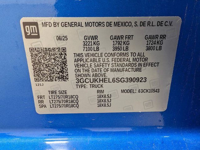 Used 2025 Chevrolet Silverado 1500 ZR2 w/ Technology Package AWD/4WD image 10