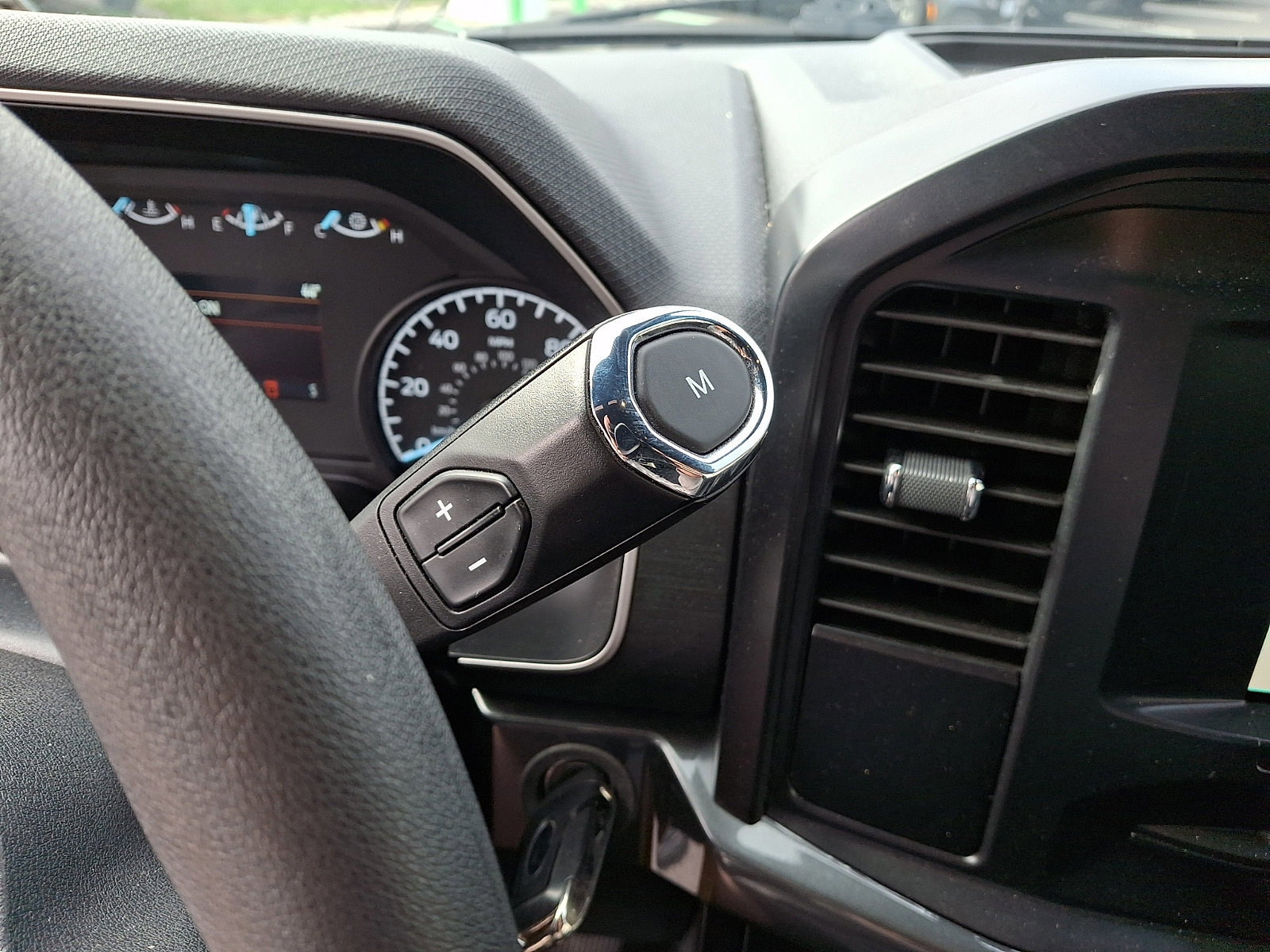 Certified 2023 Ford F150 XL w/ STX Appearance Package AWD/4WD image 15