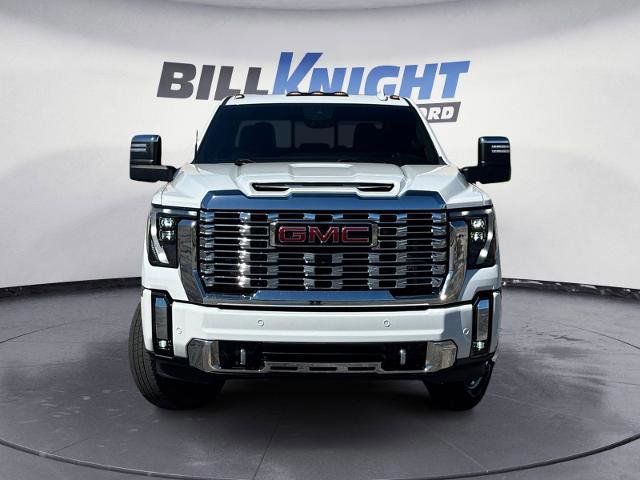 Used 2024 GMC Sierra 3500 Denali w/ Denali Reserve Package AWD/4WD image 9