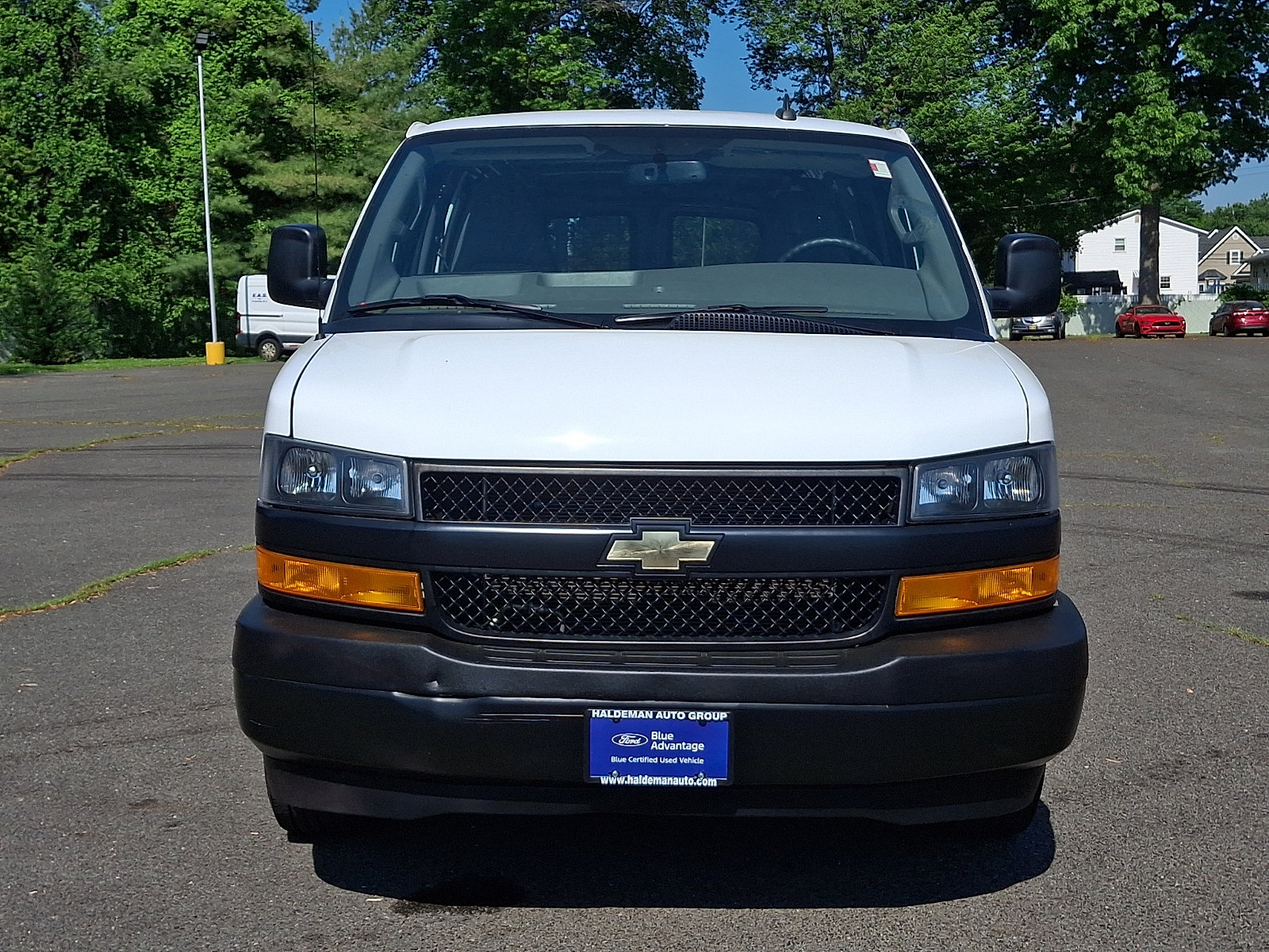 Used 2022 Chevrolet Express 2500 w/ Driver Convenience Package RWD image 2