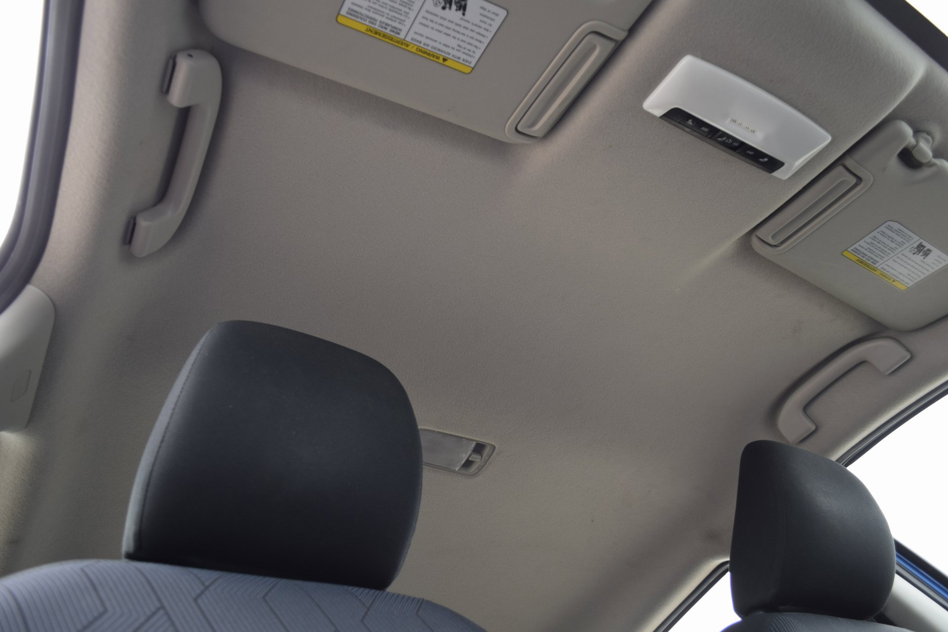 Used 2023 Nissan Versa SV image 24