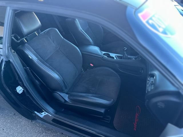 Used 2023 Dodge Challenger R/T w/ Plus Package image 28