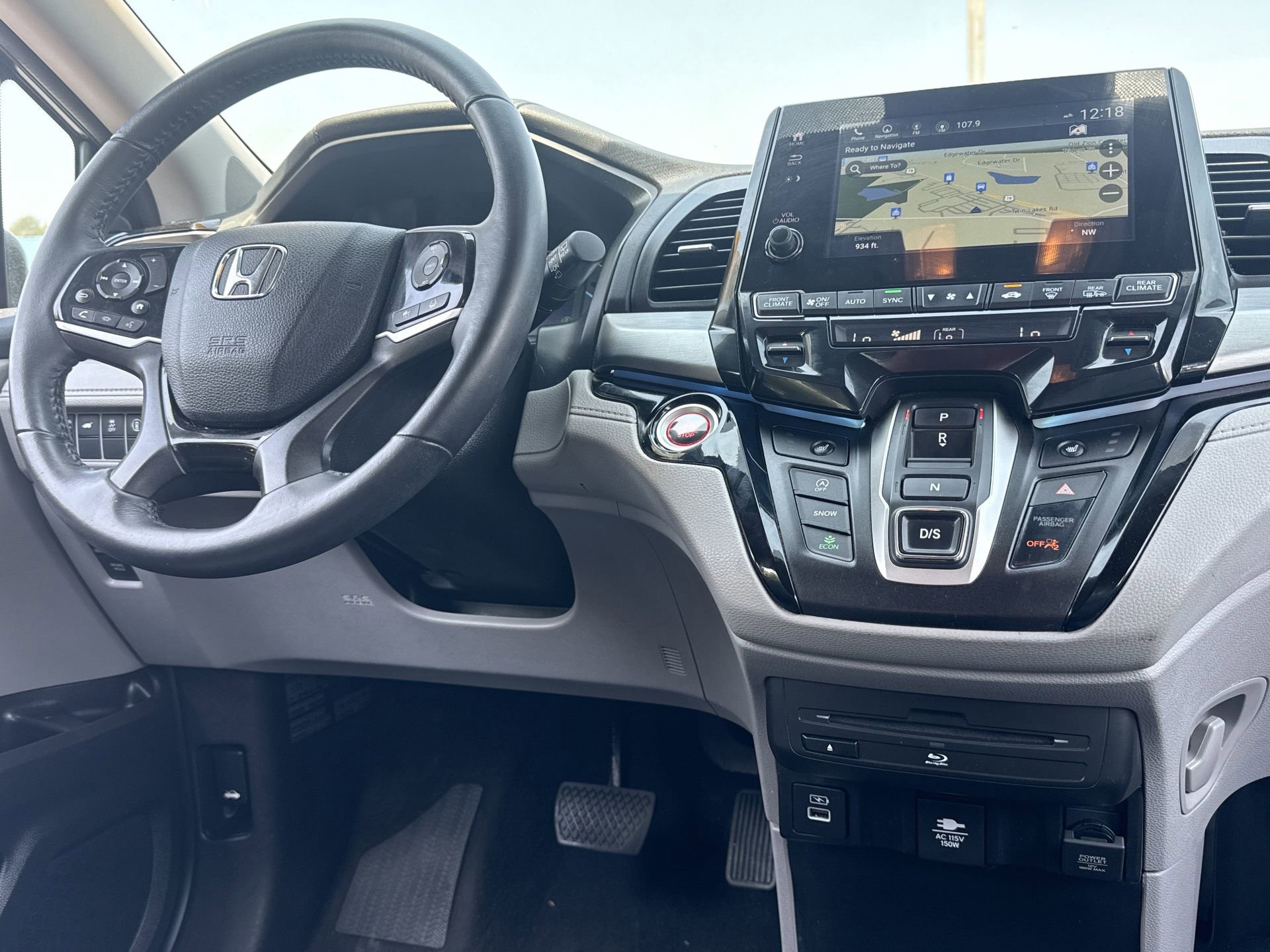 Used 2023 Honda Odyssey Touring image 8