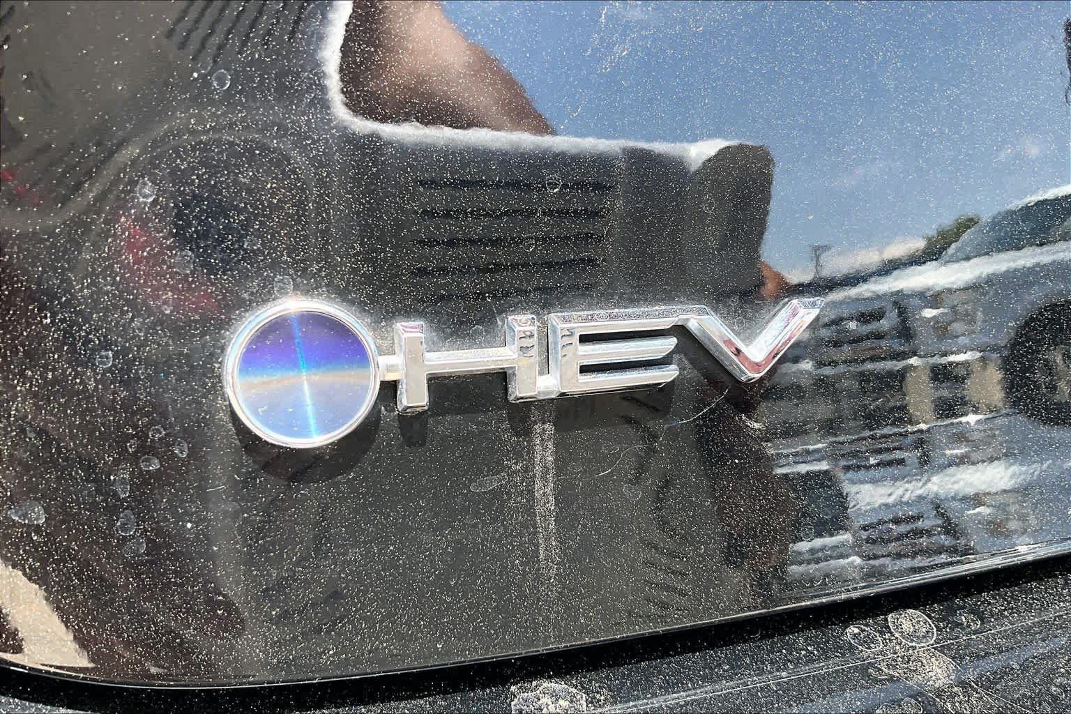 Used 2025 Toyota Camry LE FWD image 30