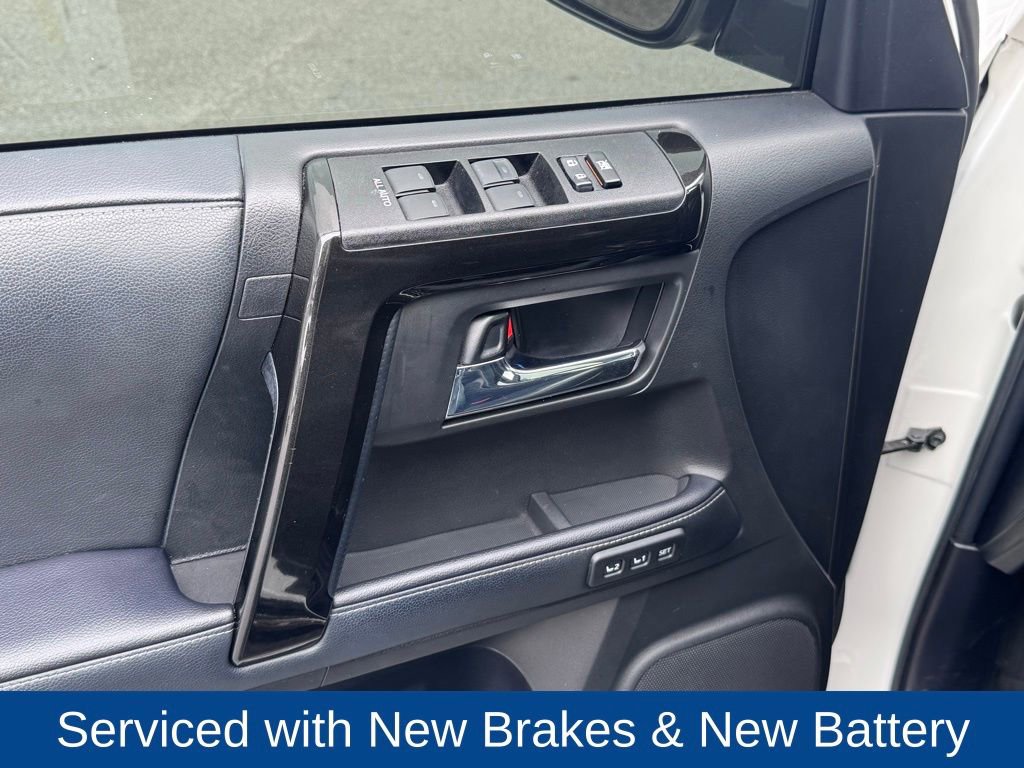 Used 2021 Toyota 4Runner Nightshade image 9