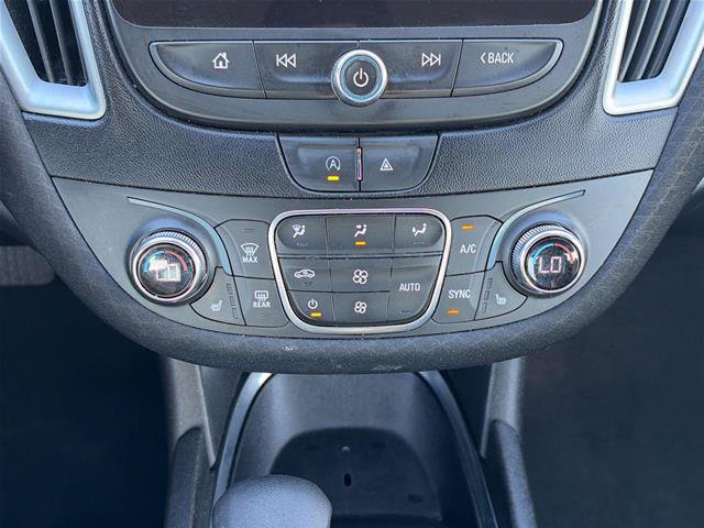 Used 2023 Chevrolet Malibu LT FWD image 27