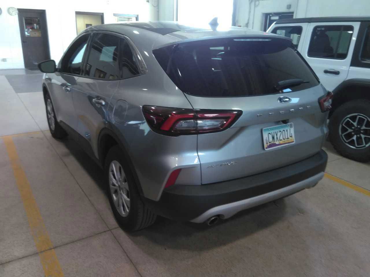 Certified 2024 Ford Escape Active FWD image 3