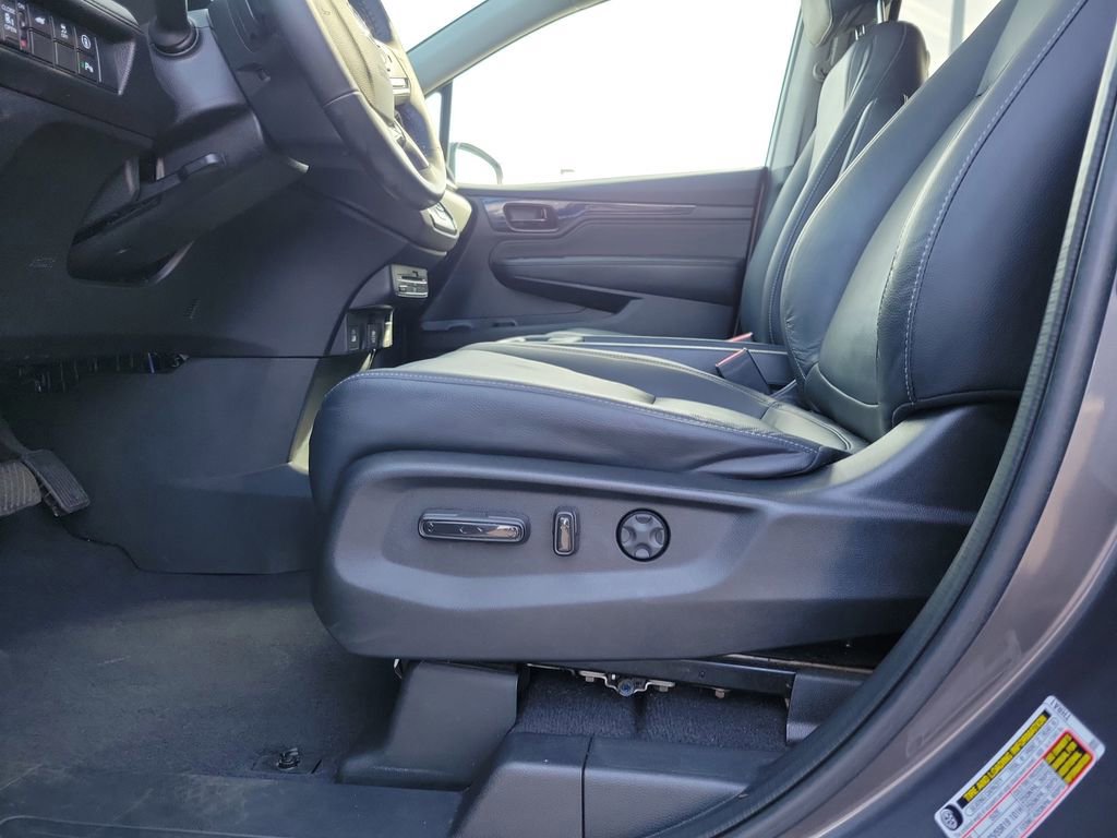 Used 2021 Honda Odyssey Touring image 20