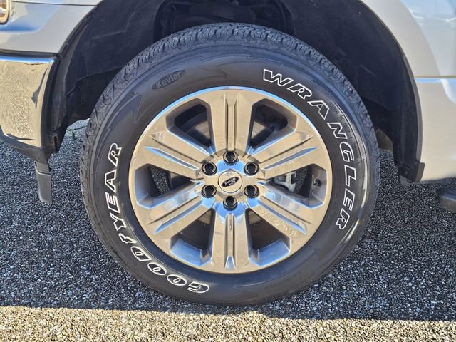 Certified 2019 Ford F150 XLT w/ Equipment Group 301A Mid image 30