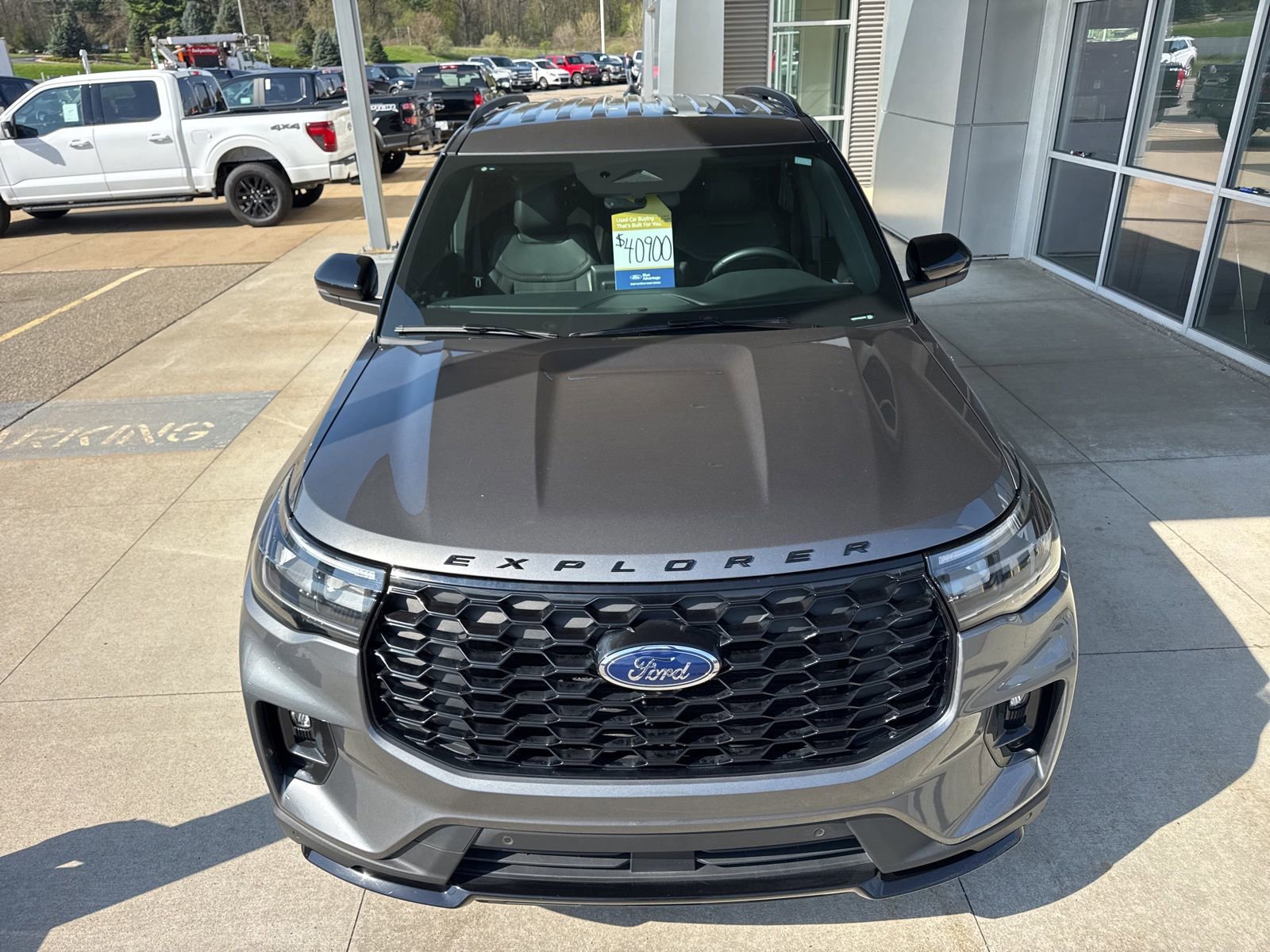 Certified 2025 Ford Explorer ST-Line w/ Premium Package image 12