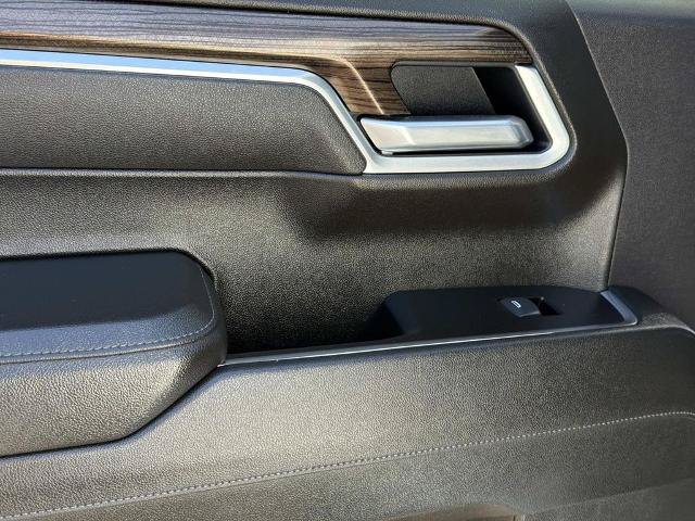Used 2025 Chevrolet Silverado 1500 LT RWD image 19