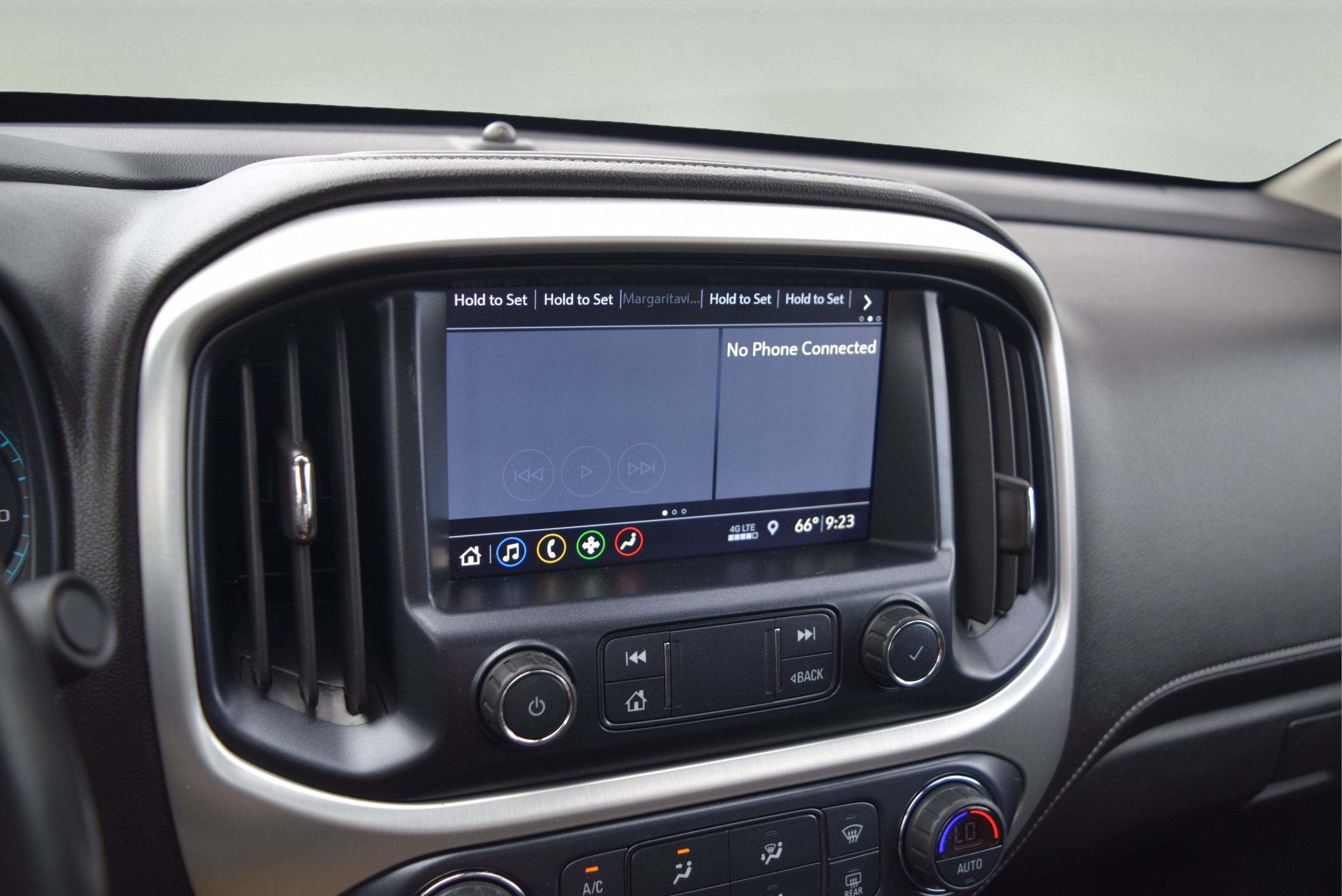 Used 2019 GMC Canyon SLE w/ Driver Alert Package AWD/4WD image 16