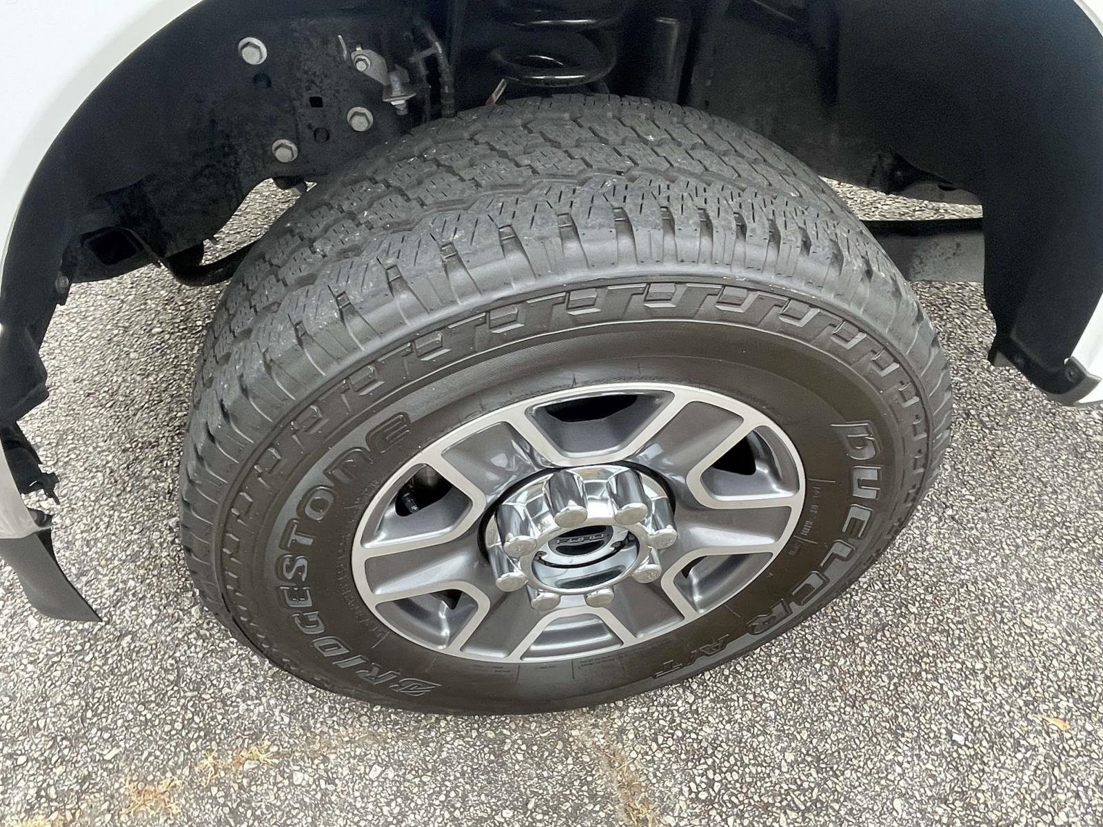 Certified 2024 Ford F250 Lariat image 9