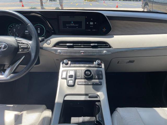 Used 2022 Hyundai Palisade Limited FWD image 12