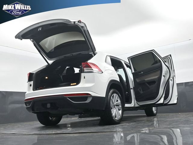 Used 2023 Volkswagen Atlas Cross Sport SE w/ Panoramic Sunroof Package FWD image 29
