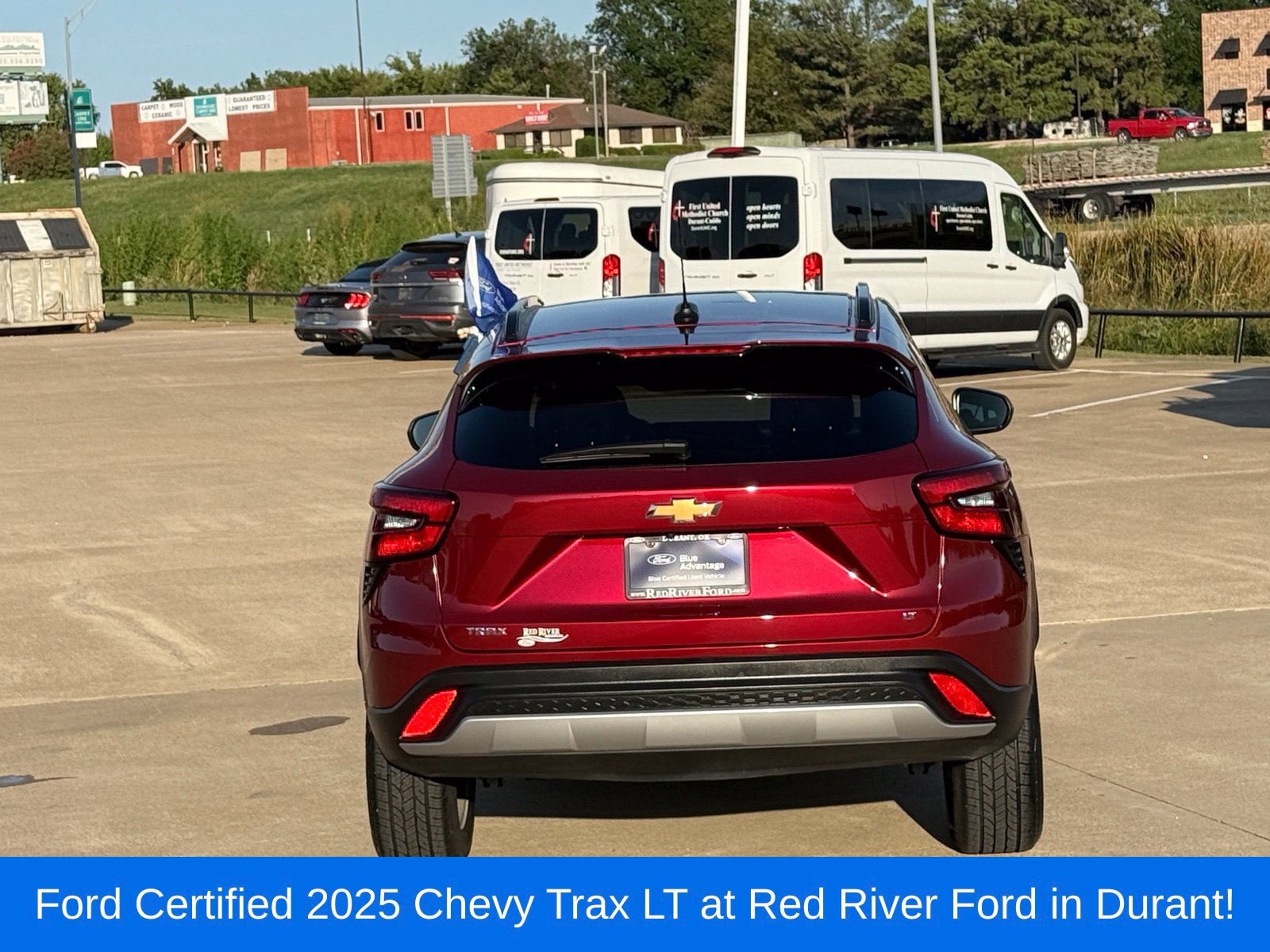 Used 2025 Chevrolet Trax LT FWD image 6