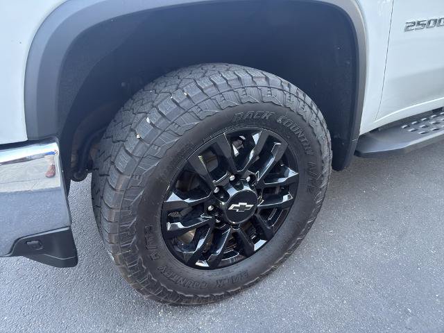 Used 2022 Chevrolet Silverado 2500 LT w/ All Star Edition AWD/4WD image 16