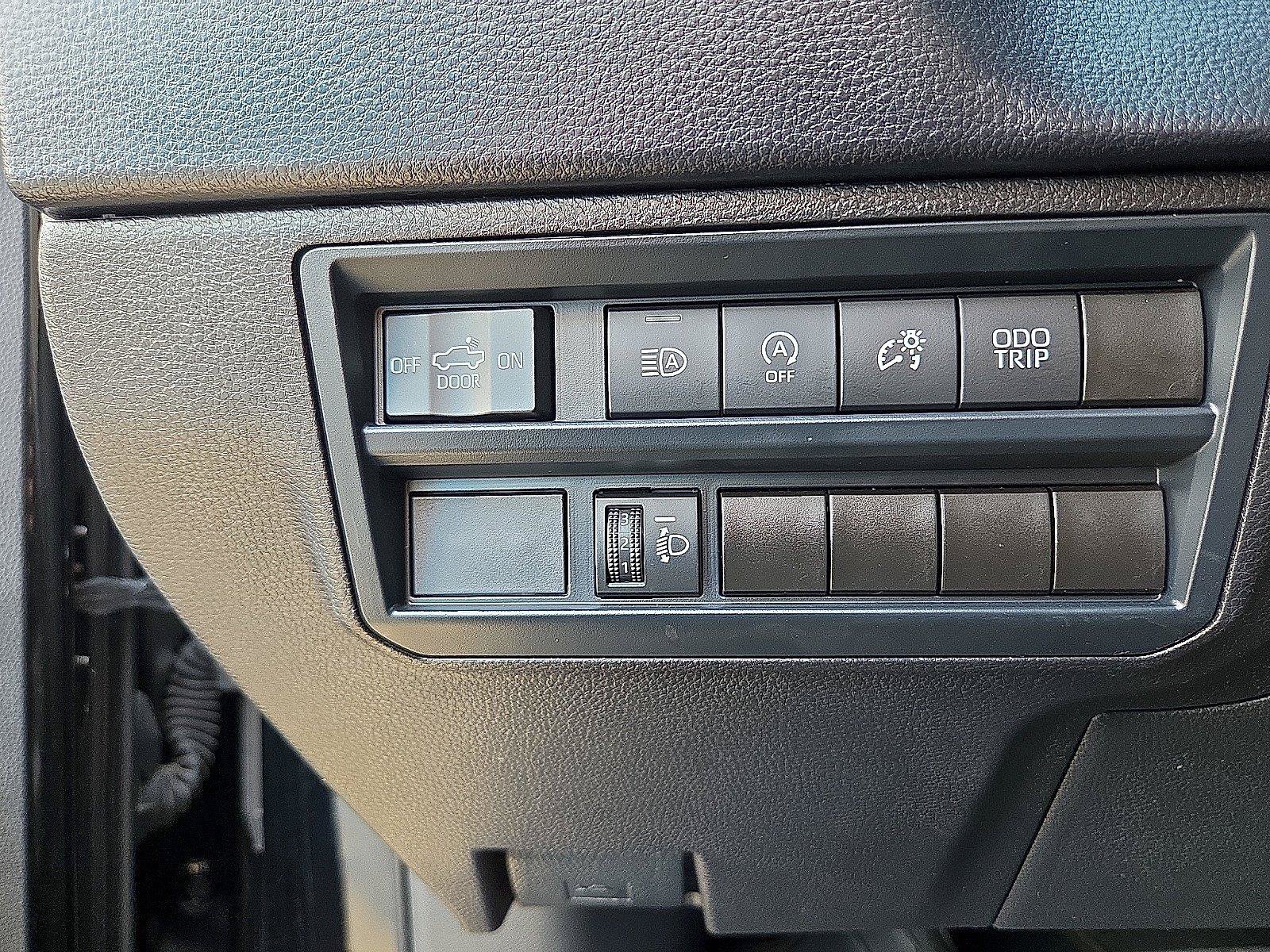 Used 2025 Toyota Tundra SR5 AWD/4WD image 24