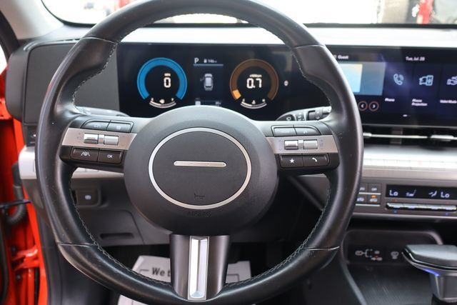 Used 2025 Hyundai Kona SEL FWD image 17