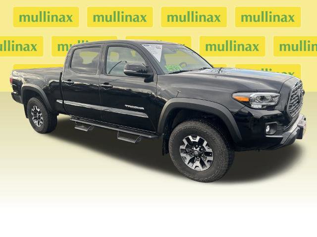 Used 2022 Toyota Tacoma TRD Off-Road image 1