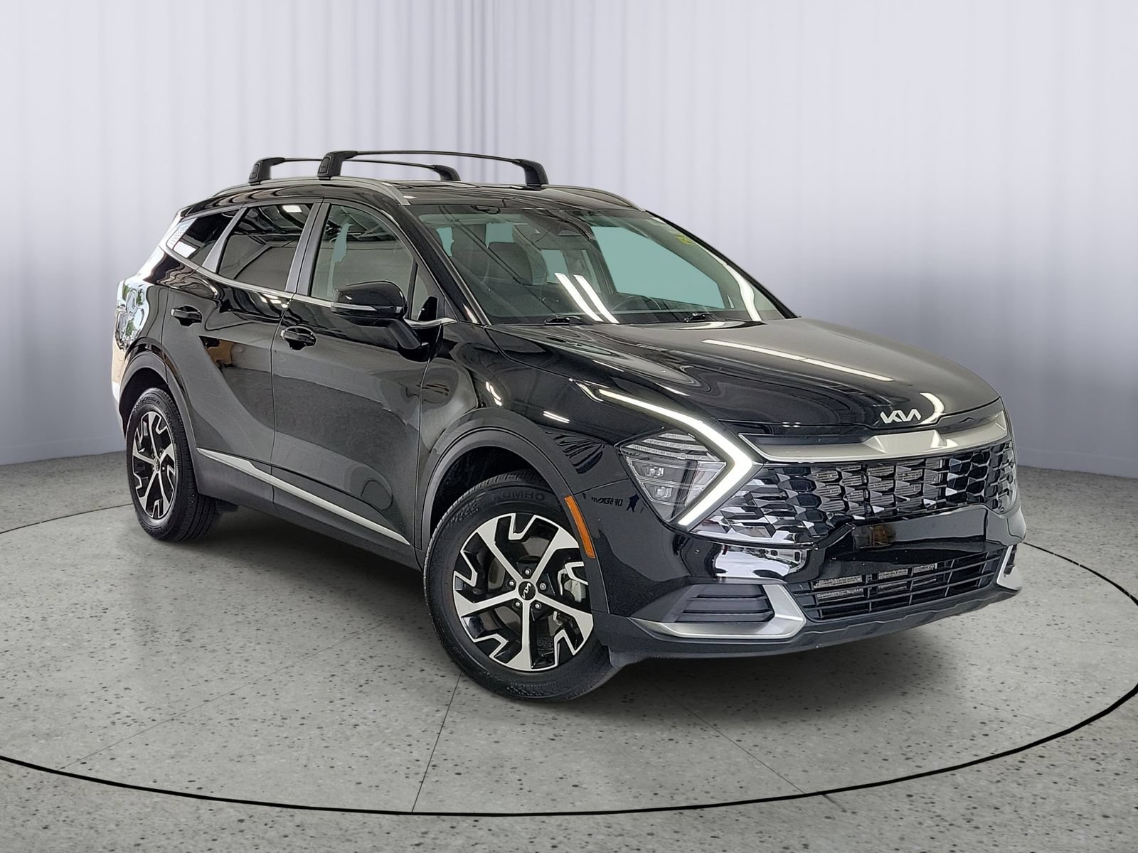 Used 2024 Kia Sportage EX AWD/4WD image 1