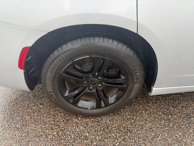 Used 2022 Dodge Charger SXT RWD image 9