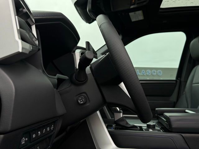 Used 2025 Toyota Tundra Platinum image 33