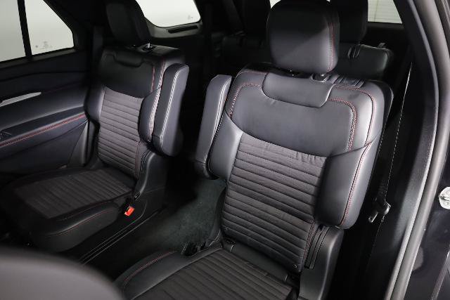Certified 2026 Ford Explorer ST-Line AWD/4WD image 12